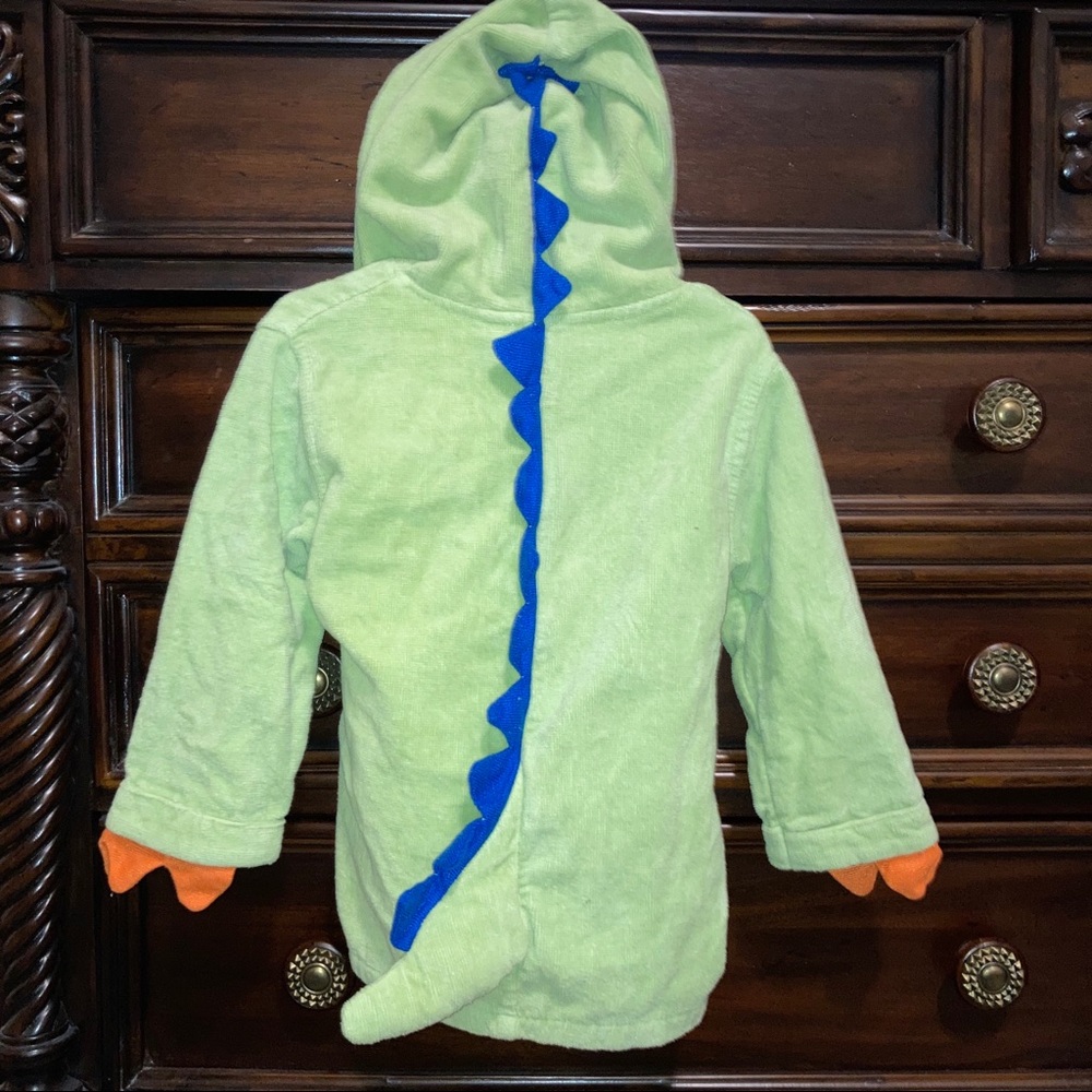 Dinosaur Bathrobe 🦖 🛁 - Picture 6 of 6